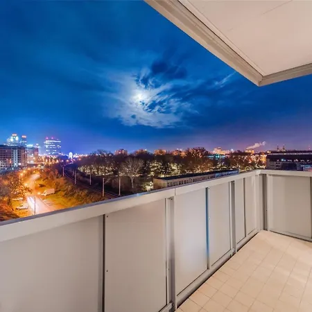 Central 700 Square Fructus Plaza - Eva * Timisoara
