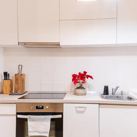 Central 700 Square Fructus Plaza - Eva Apartment Timisoara
