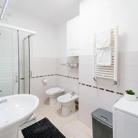 Central 700 Square Fructus Plaza - Eva Apartment
